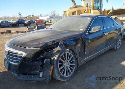 2017 Cadillac Ct6 Premium Luxury z USA, uszkodzony, nr VIN 1G6KF5RS2HU177522